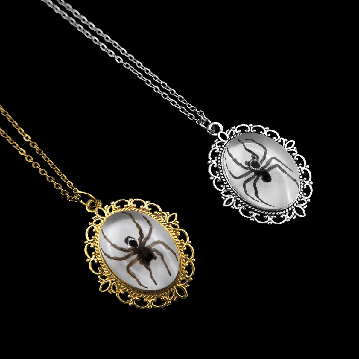 Spinning Webs Pendent