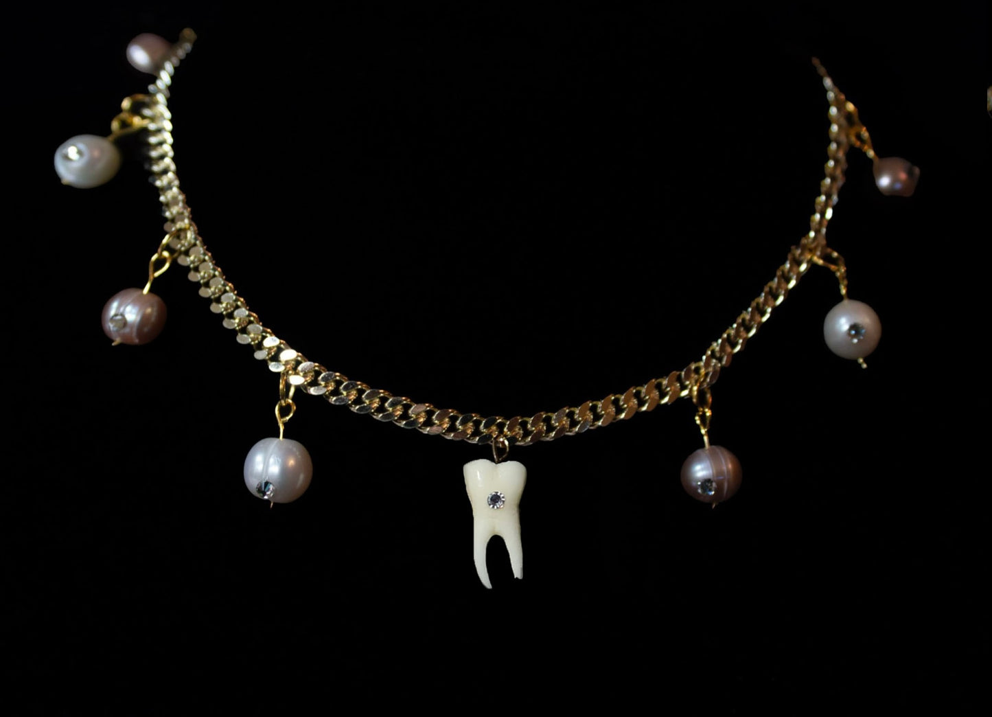 Sweet Tooth Choker