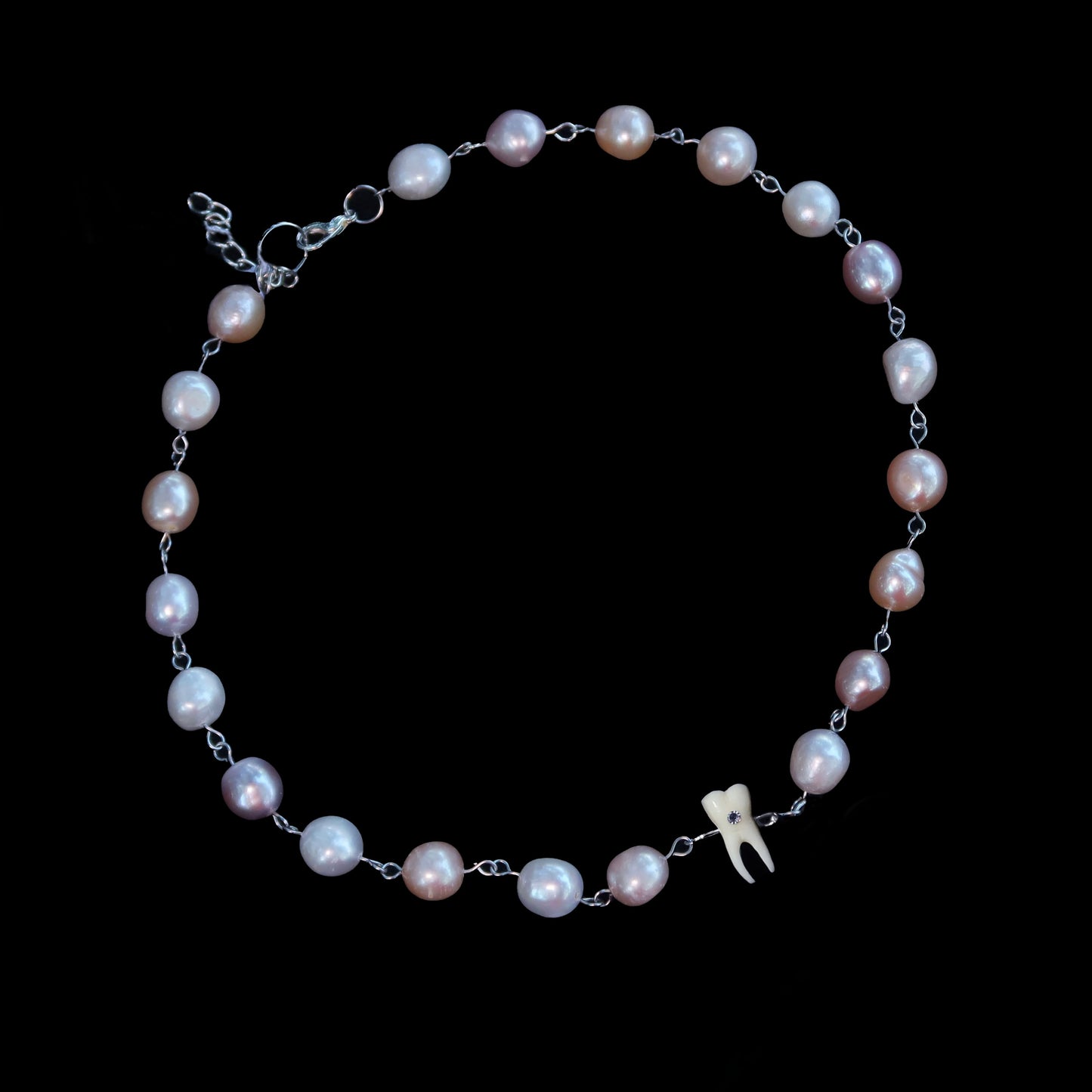 Filled Cavity Pearl Strand Choker