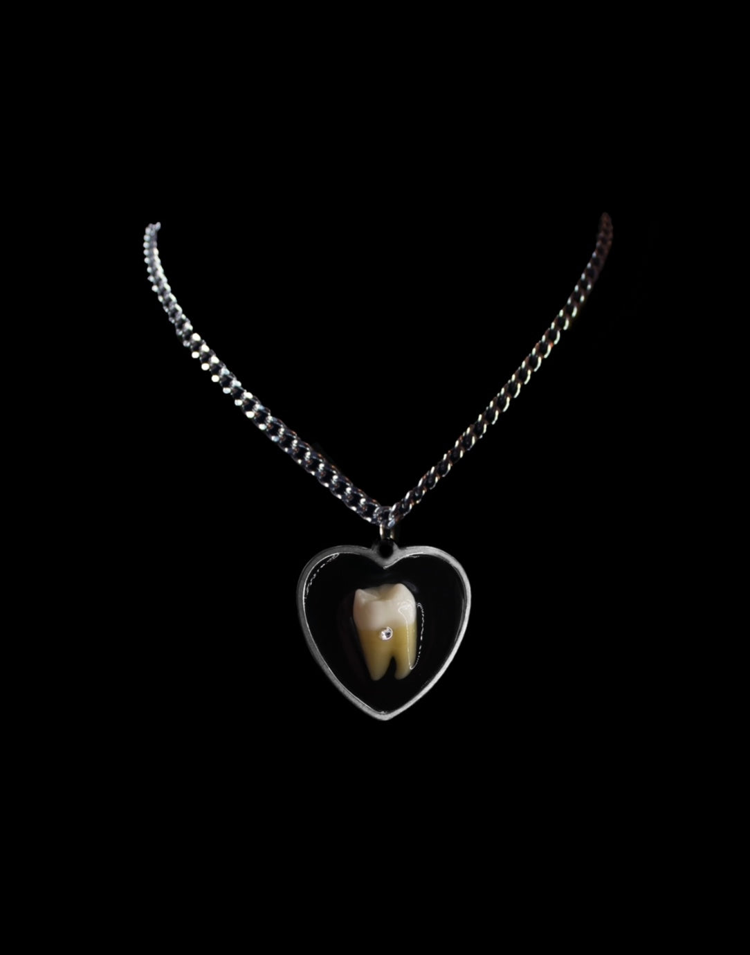 Romantic Idealism Choker