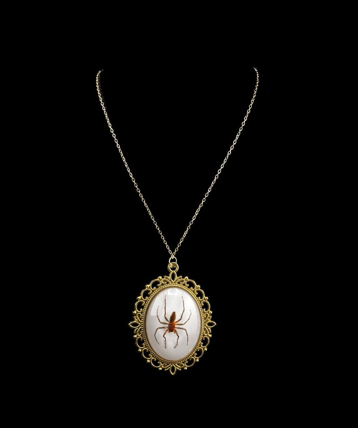 Spinning Webs Pendent