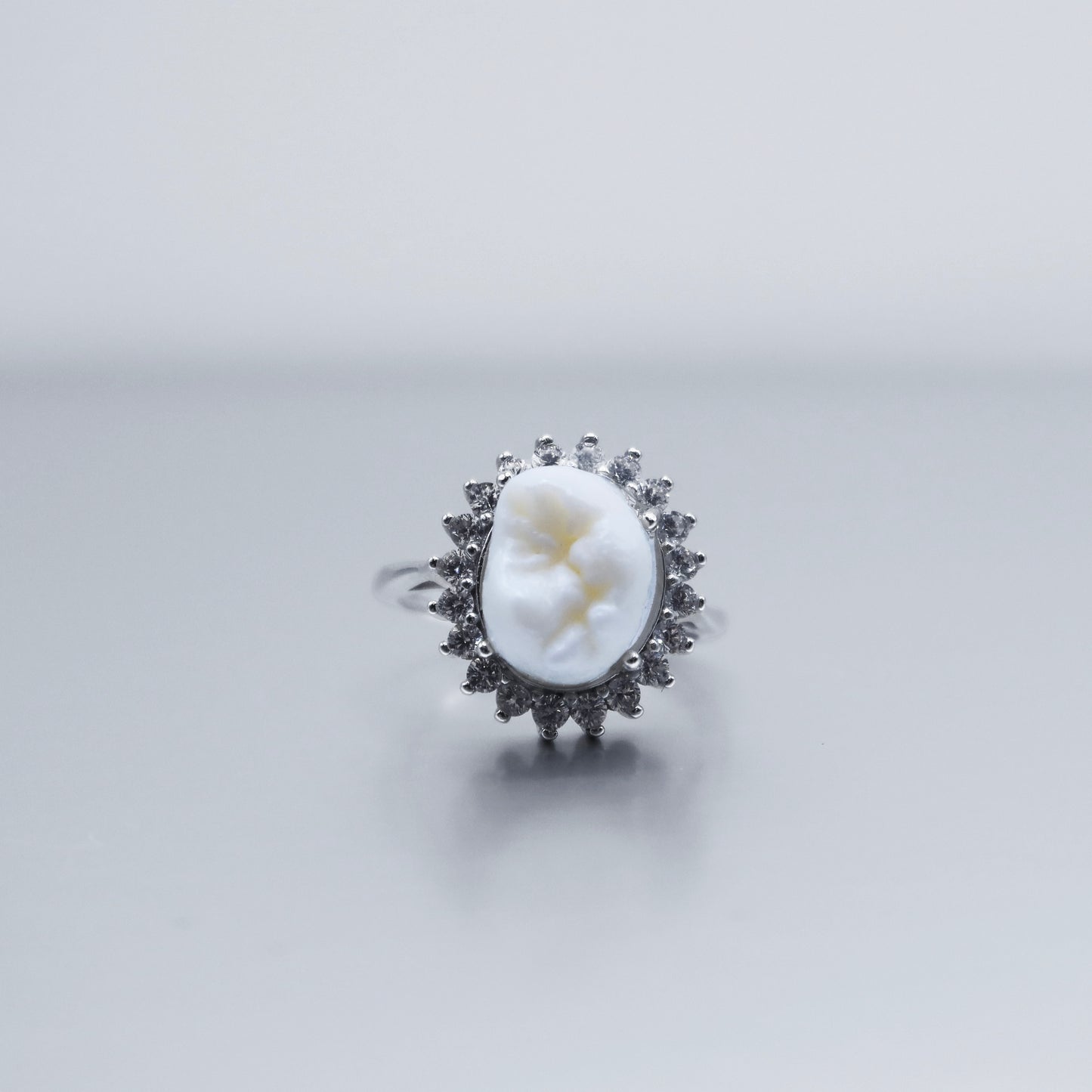 Filled Cavity Molar Ring