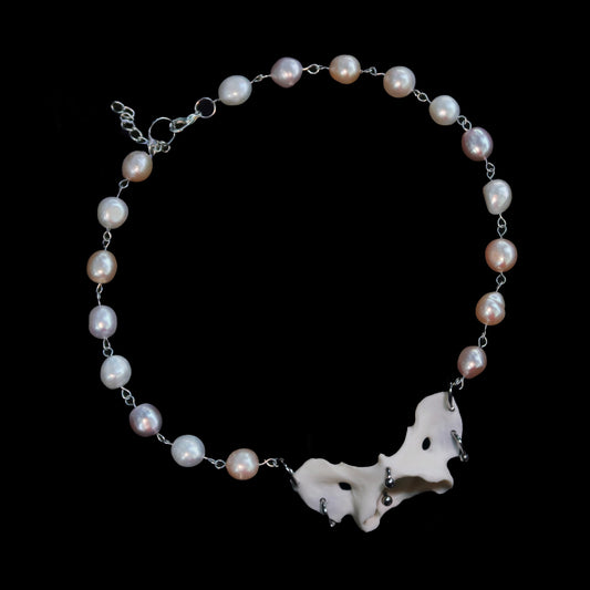 Pierced Atlas Bone Pearl Choker