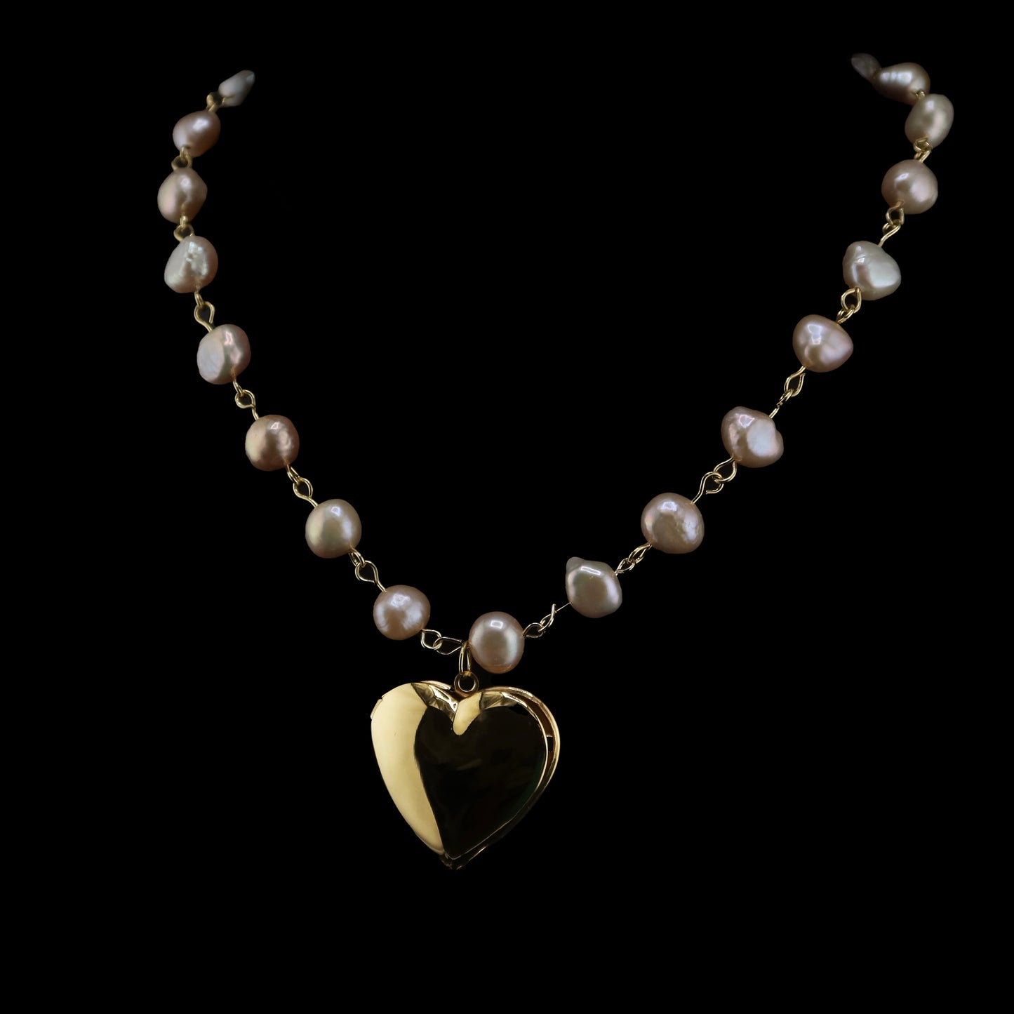 Loose Tooth Locket Pearl Strand