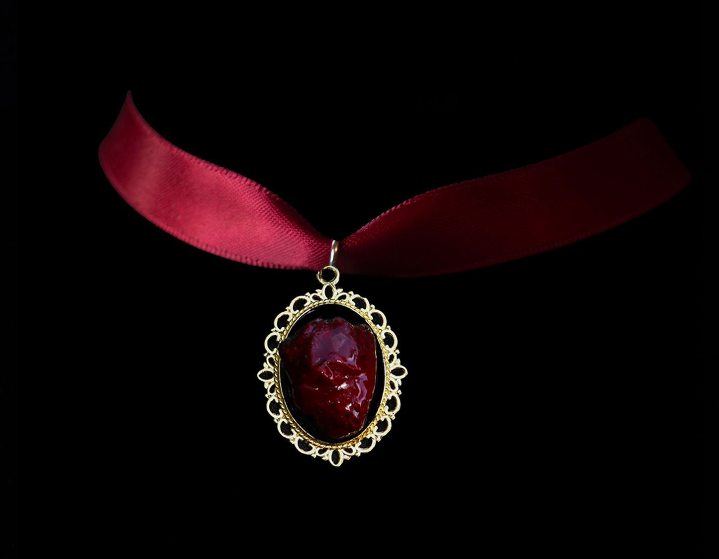 Rotten Hearted Ribbon Choker