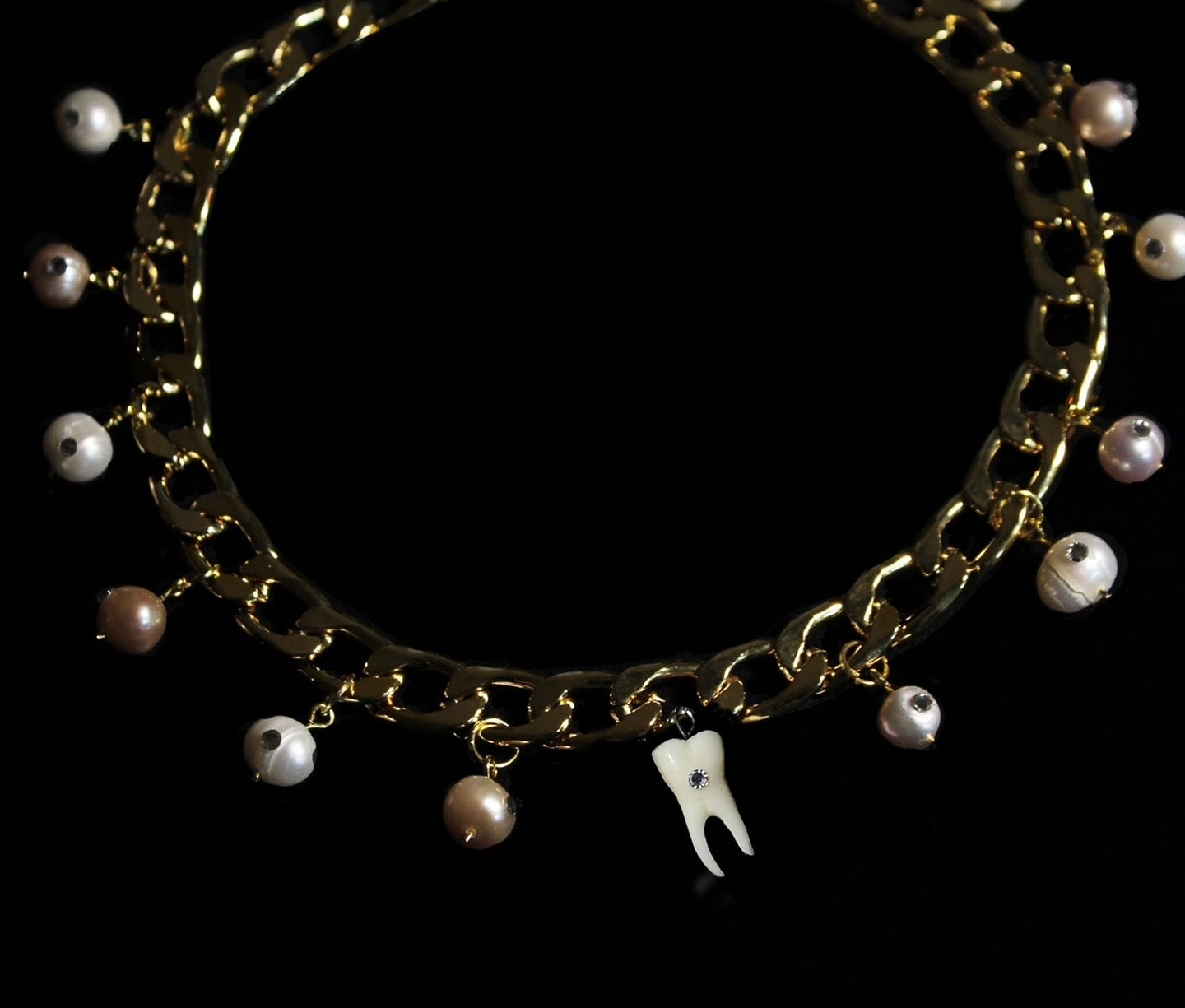 Sweet Tooth Choker