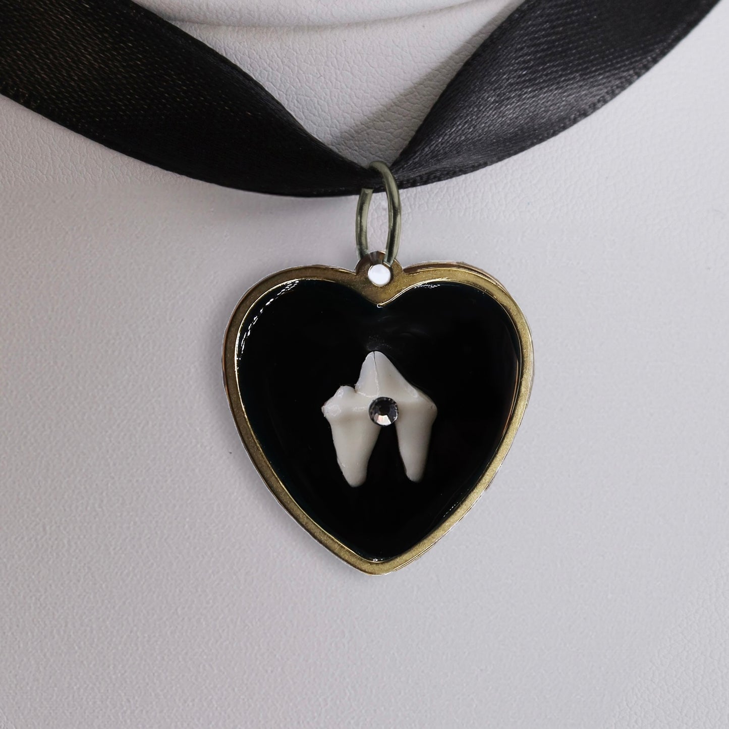 Romantic Idealism Choker Pt 2