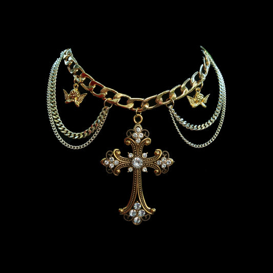 Crucifixus Choker