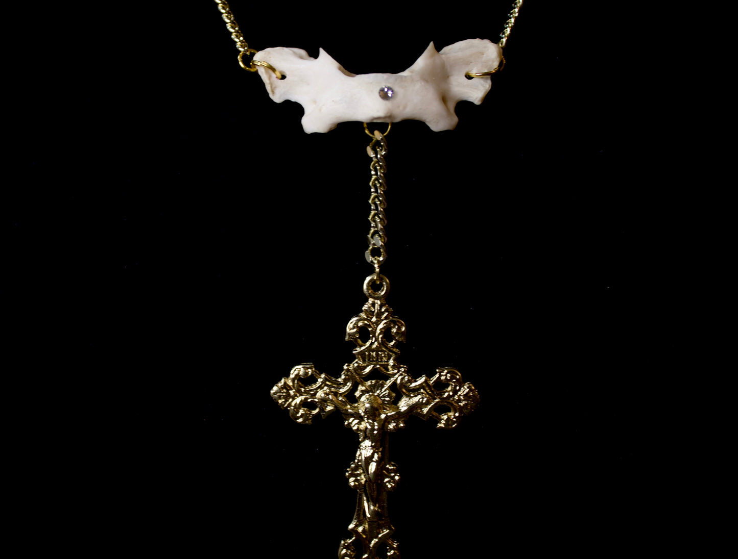 Hold Up the Heavens Atlas Choker