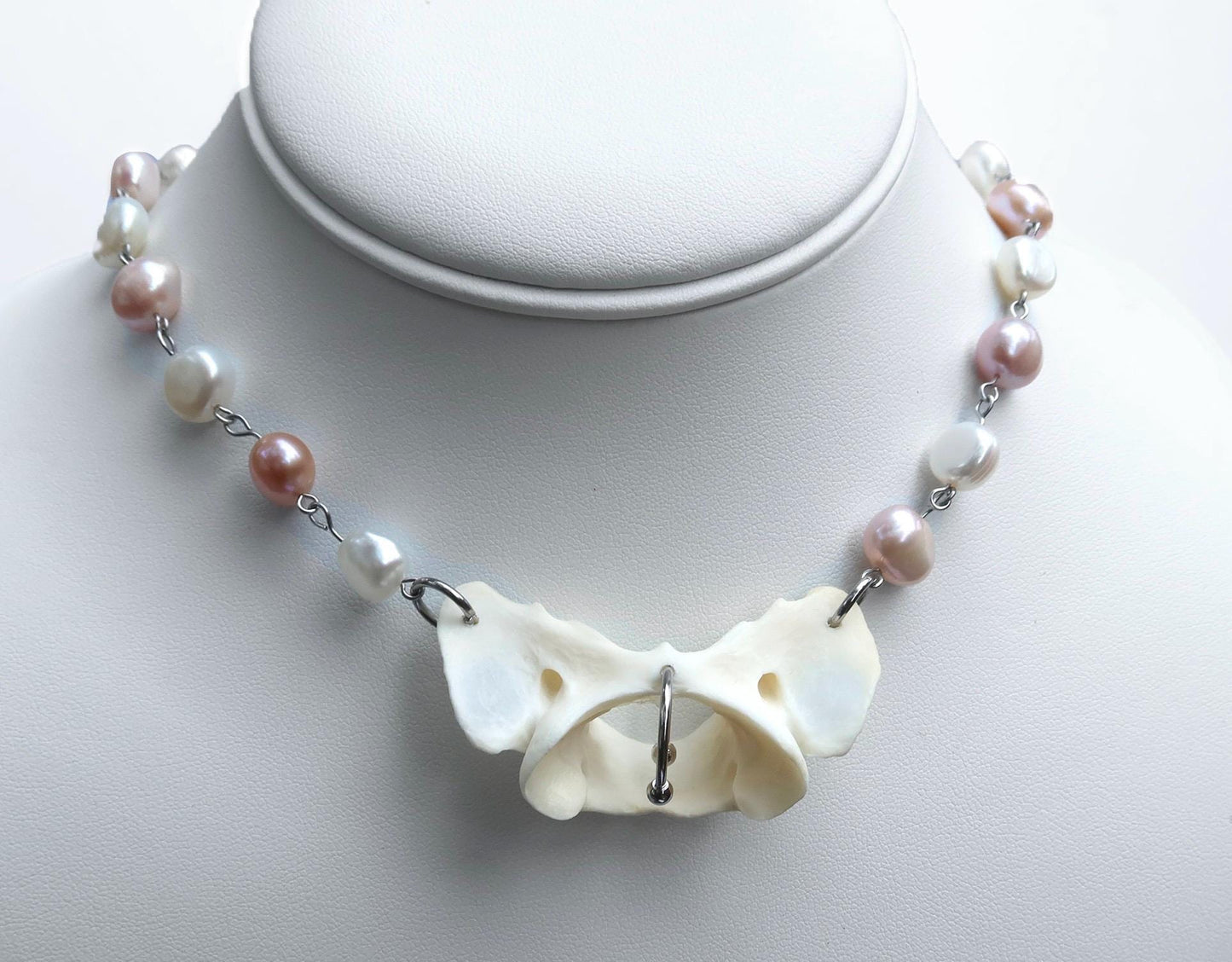 Pierced Atlas Bone Pearl Choker
