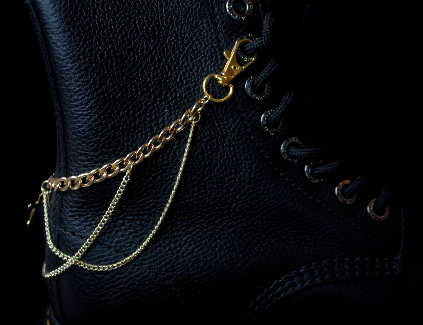 Ornate Tooth Shoe Chain for Dr. Martens or Combat Boots