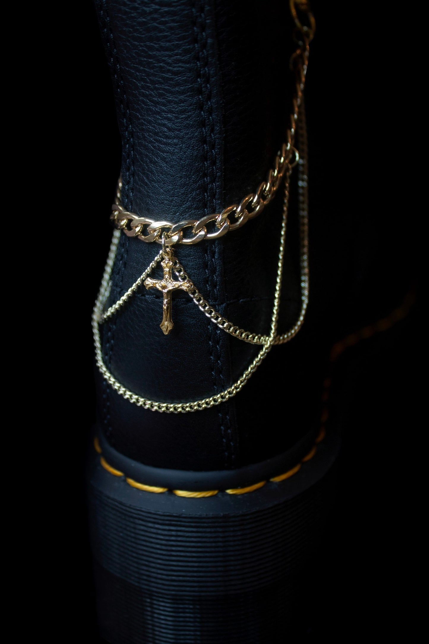 Ornate Tooth Shoe Chain for Dr. Martens or Combat Boots