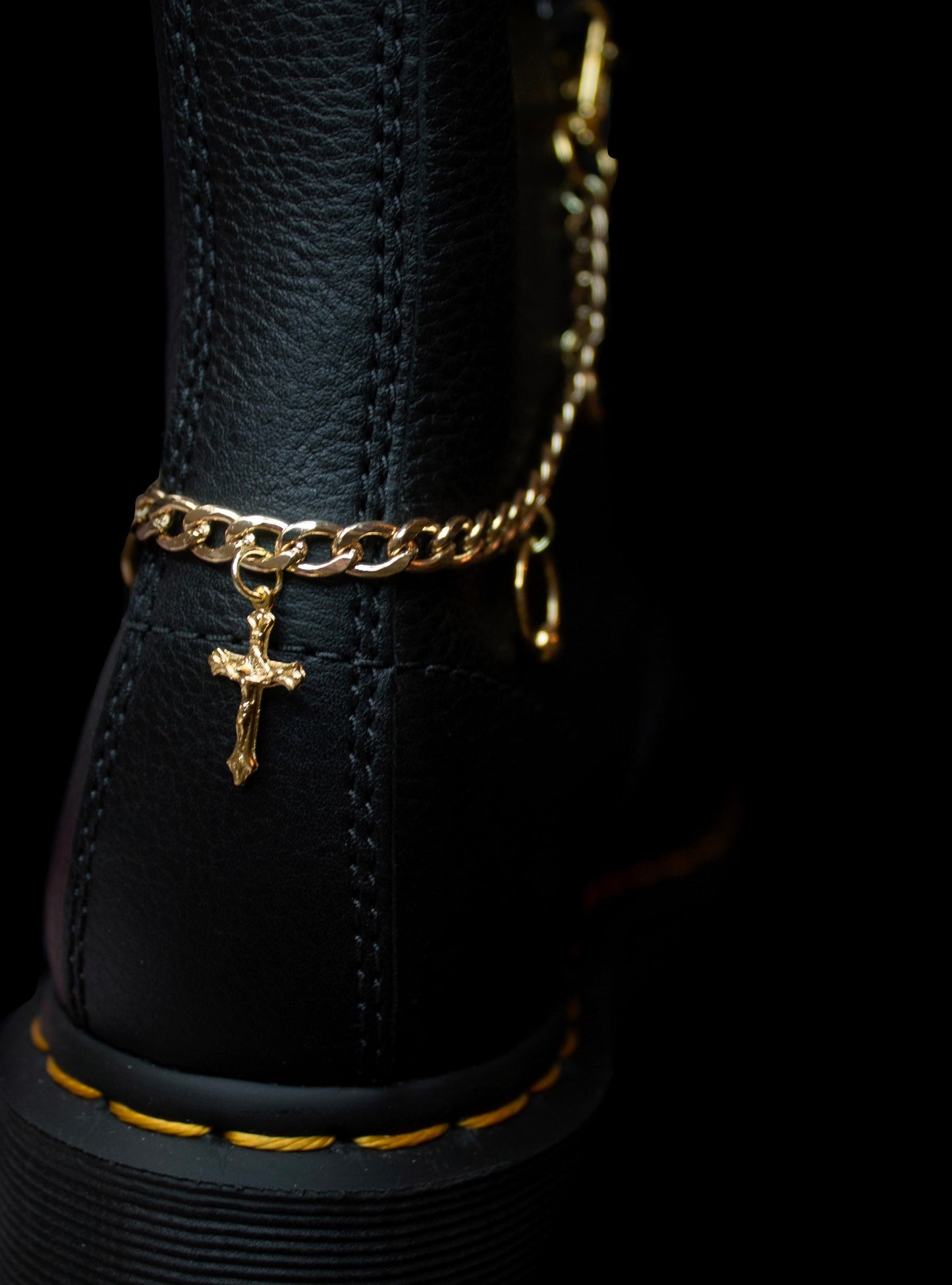 Snaggle Tooth Shoe Chain for Dr. Martens or Combat Boots